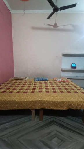 Raghuvar kripa kunj homestay Ram mandir 750m
